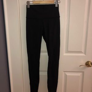 Black full length lululemon athletica leggings